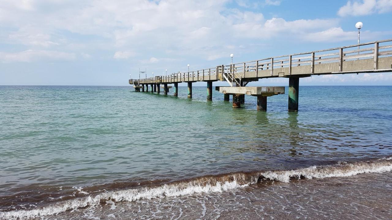 Ferienhaus An Der Ostsee Рерик Экстерьер фото